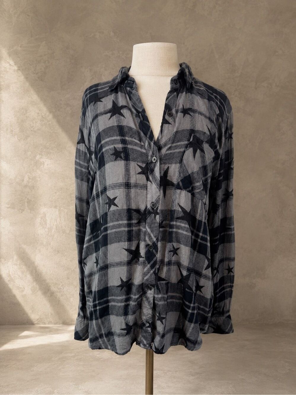 Rails Medium Hunter Ash Twilight Stars Plaid Button Down Shirt Gray Black
